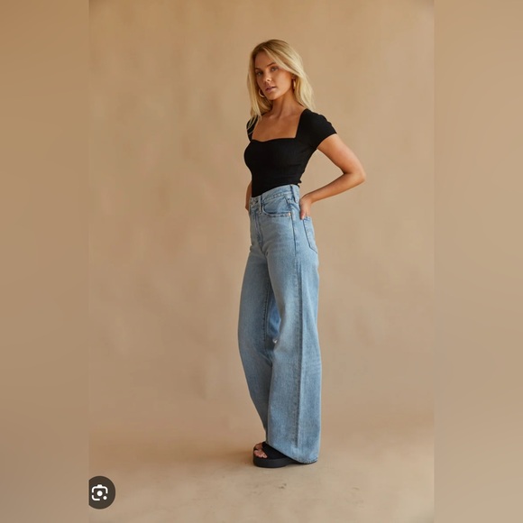 LEVIS Ribcage Wide Leg Jeans - Picture 3 of 11